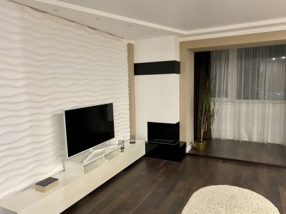 Посуточно 3 -х ком квартира центр  военный госпиталь посуточно Дніпро