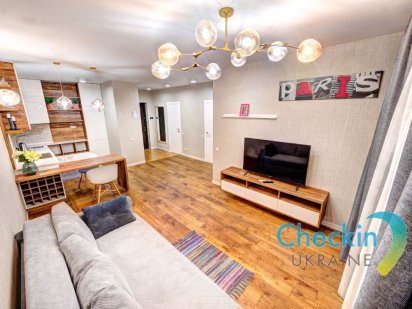 Посуточно 1к квартира на метро Льва Толстого 5 минут пешком. Киев