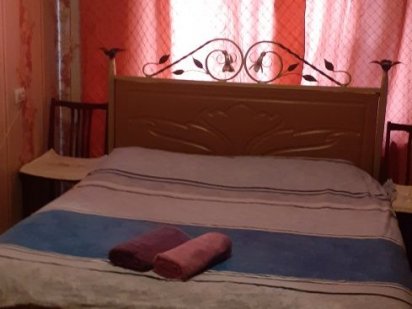 Посуточно и почасово (3 часа-350 грн) на левом берегу Днепр