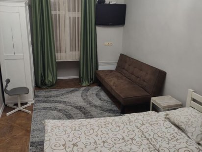 Подобово квартира на площі Ринок Львов