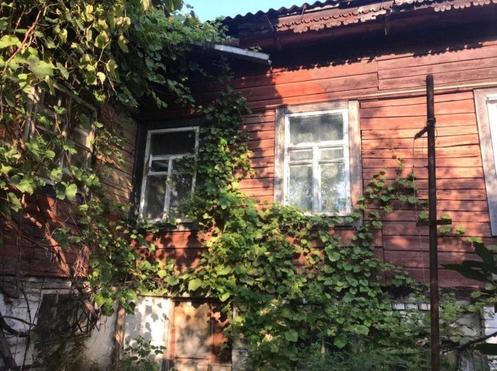 Продам часть дома в историч. центре(пр-т Мира 4),возле Екатеринки.Торг - фото 1