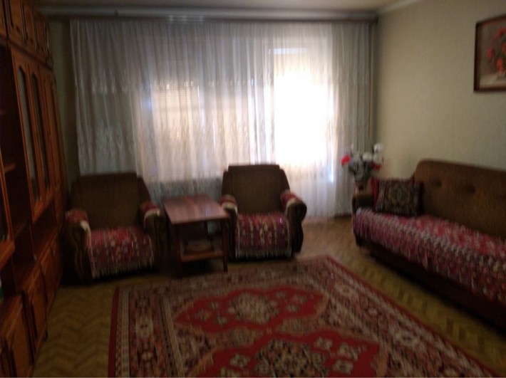Продам 3-х комнатную квартиру в Доброполье - фото 1