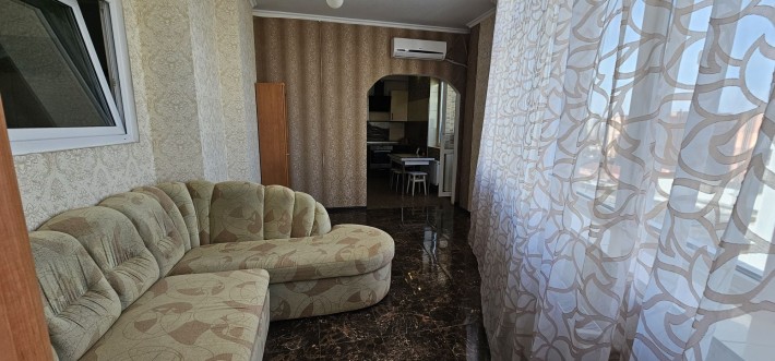 Продам двухкомнатную квартиру в Г. Черноморск - фото 1
