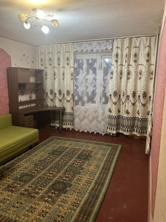 Продажа 1 комнатной квартиры на Лазурном - фото 1