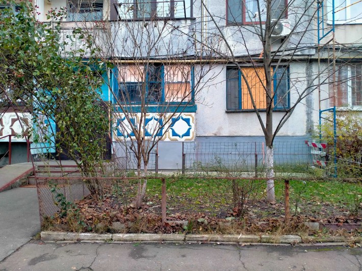 Продам 2 кімнатну квартиру в Павлограді - фото 1
