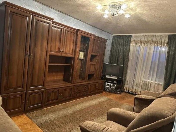 Продам 2-х комнатную квартиру в г. Чугуев - фото 1