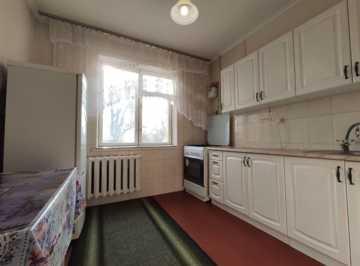 Продается уютная 2х ком квартира по Гагарина - фото 1
