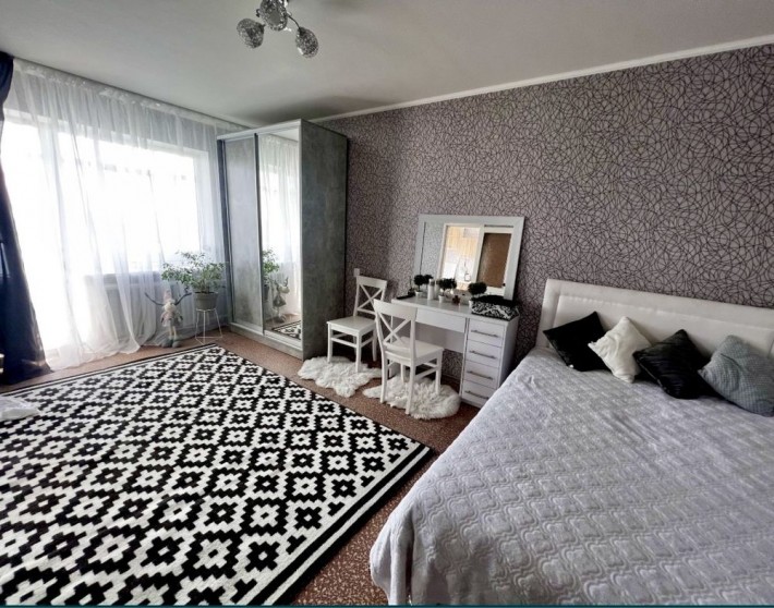 Продам 1 кімнатну квартиру по вул. Княгині Ольги Леваневського - фото 1