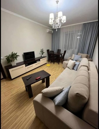 Продаж 2 кімнатної квартири з ремонтом на Буковинській. - фото 1
