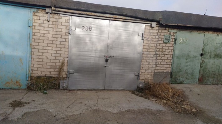 Срочно!!! Продам приватизированный гараж на Бородинском - фото 1