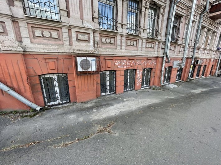 Продам квартиру в центре, Жуковского, Чернышевского - фото 1