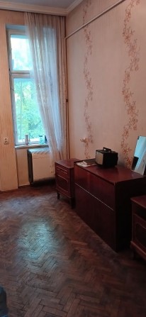1 кімнатна старий фонд вул.Лесі Українки - фото 1
