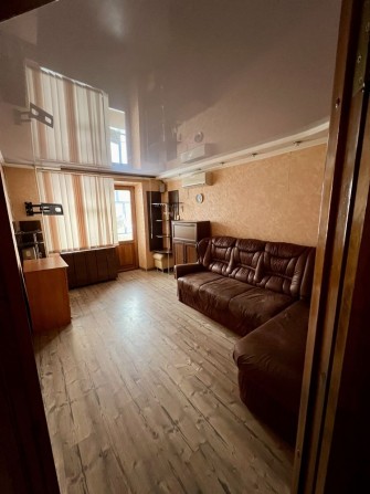 Продам власну 3-х кімнатну квартиру на Січових Стрільців - фото 1