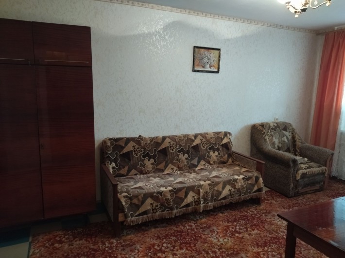 Продам 1-кімнатну квартиру, на ближній Київській! - фото 1