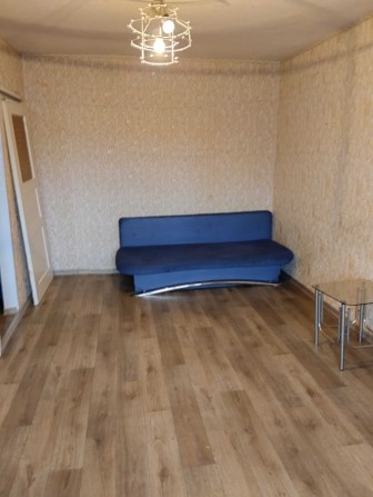 Продам 1 комнатную хорошую квартиру на проспекте  Слобожанском - фото 1