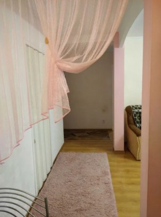 Продам 4-х комнатную квартиру на Попова - фото 1