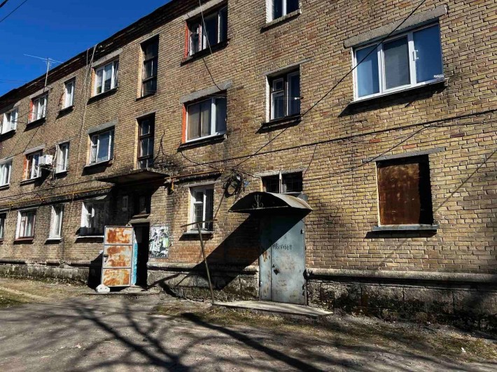 Продаж двокімнатної квартири в гуртожитку Боярка 13500уе з ремонтом - фото 1