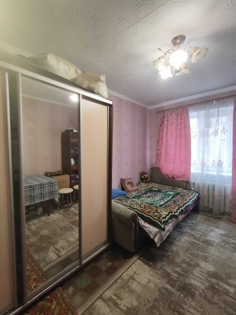 Продаж кімнати з меблями. вул. Київська - фото 1