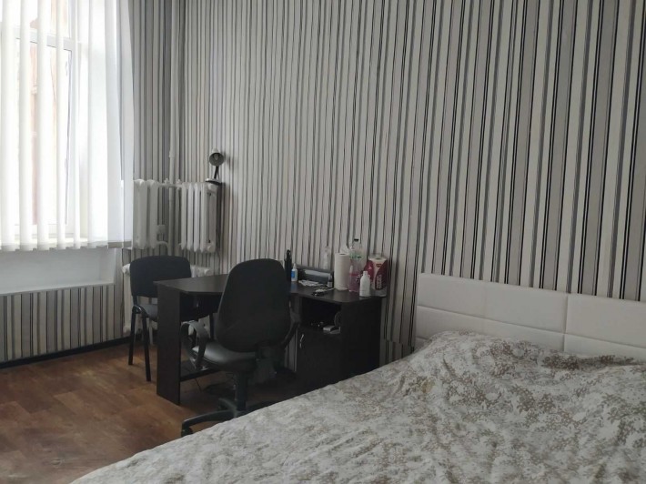 Продам 3 комнаты в коммунальной квартире на Успенской. - фото 1