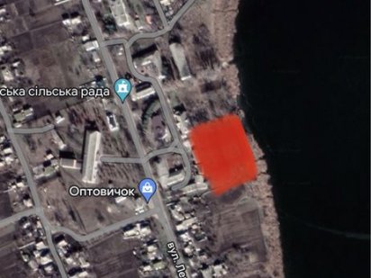 Участок у воды Александрия