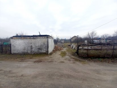 Продам участок на ПЛОТИНЕ, 6 соток с фундаментом, вода и свет. GM Кам'янське