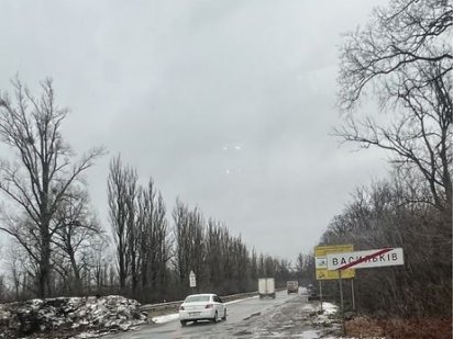 Фасад Васильків 34 сот Комерція два заїзда