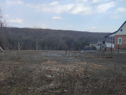 Продам ділянку під будівництво з технічним паспортом на будинок. Высокий