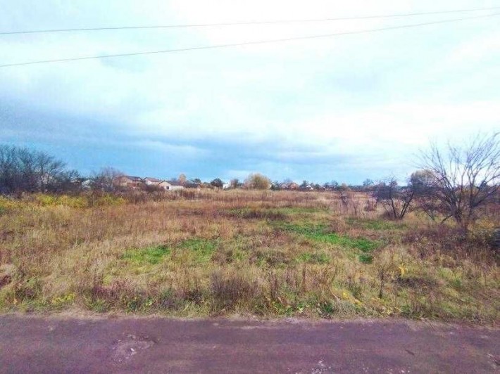 Продам земельну ділянку в Дергачах - фото 1