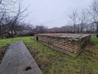 Продам участок с цоколем, свет и вода Чорноморськ