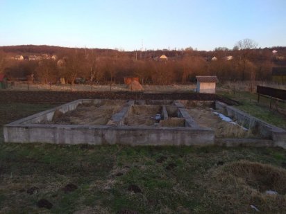 Ділянка під забудову в м. Калуш, 12 сот, є фундамент,вода, власник Калуш