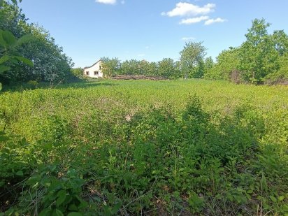 Продається земельна ділянка с.Довжок по вул.Котляревської Кам'янець-Подільський