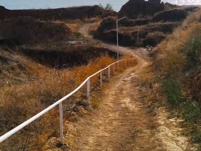 Участки вблизи моря в небольшом садовом обществе Черноморск