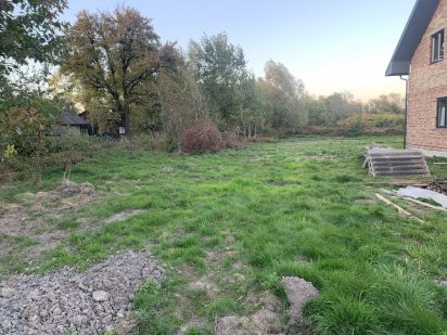 Земельна ділянка під будівництво