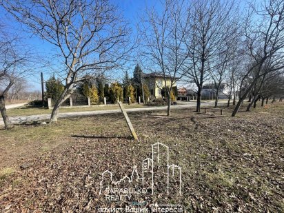 Продам земельну ділянку поряд з трасою Кам'янець-Подільський