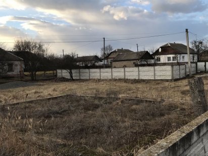 Участок земли под застройку Коростень