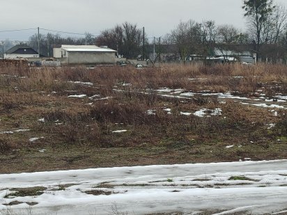 Земельна ділянка по вул Захисників Малин
