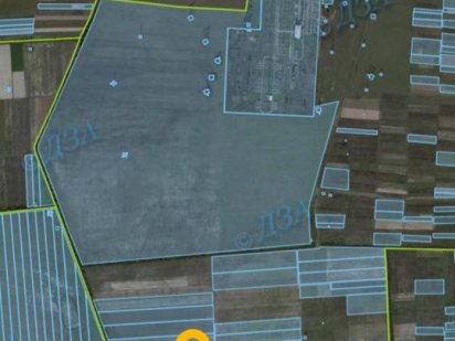 Продам землю с/г призначення 4гектара Мукачеве