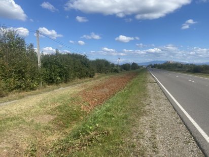 Продам землю при дорозі 3,08га Мукачево