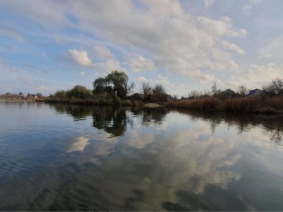 Земельна ділянка на березі річки Самара Самар