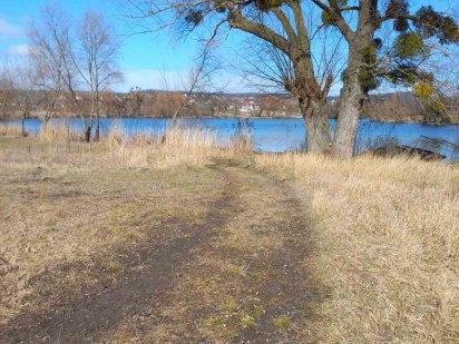 Продаж земельних ділянок