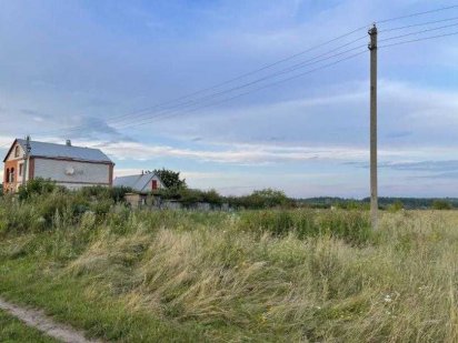 Продам ділянку під забудову смт.Солоницівка (Солоницевка) Солоницівка