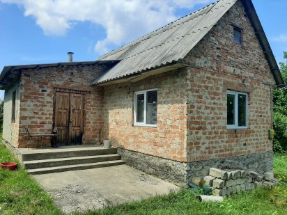 Продається земельна ділянка Хотин