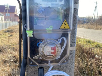 Продам земельну ділянку під забудову Хотин