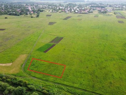 Продається земельна ділянка у с. Станків по вул. Шухевича Стрый