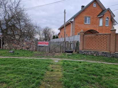 Продам земельну ділянку під забудову, м.Фастів, центр, власник. Фастів