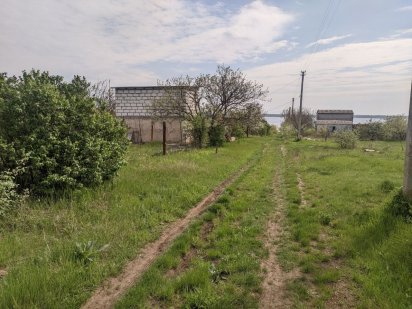 Продам земельный участок Южное