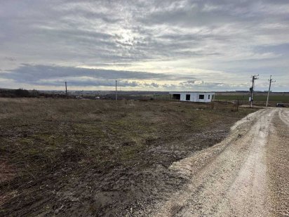 Лісові Гринівці поруч сусіди Хмельницький