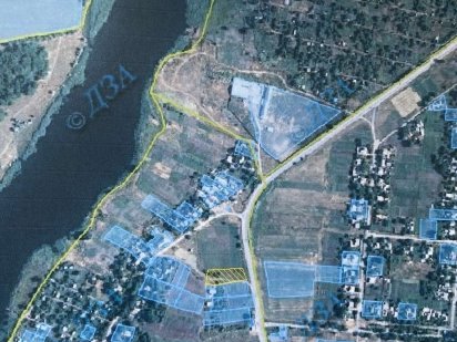 ПРОДАМ участок 18 соток НОВОИВАНОВКА, возле магазина Кривой Рог