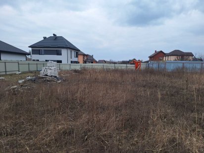 ділянка 5 соток на  Сагайдачного зі світлом та водою Бориспіль Бориспіль