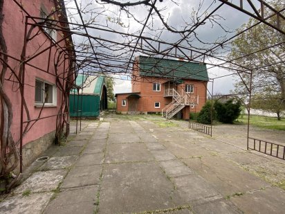 Продам земельный участок 1,5 Га, дом, баня, гараж, беседка, погреб. Кривий Ріг